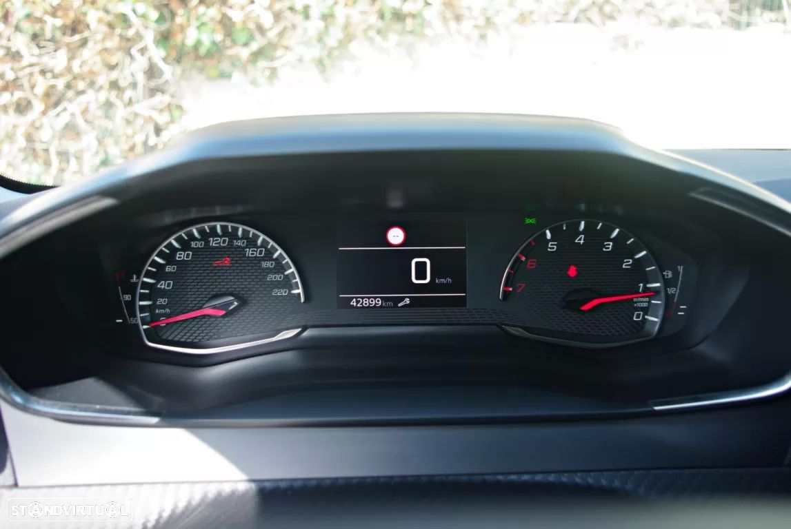 Peugeot 208 1.5 BlueHDi Allure - 31