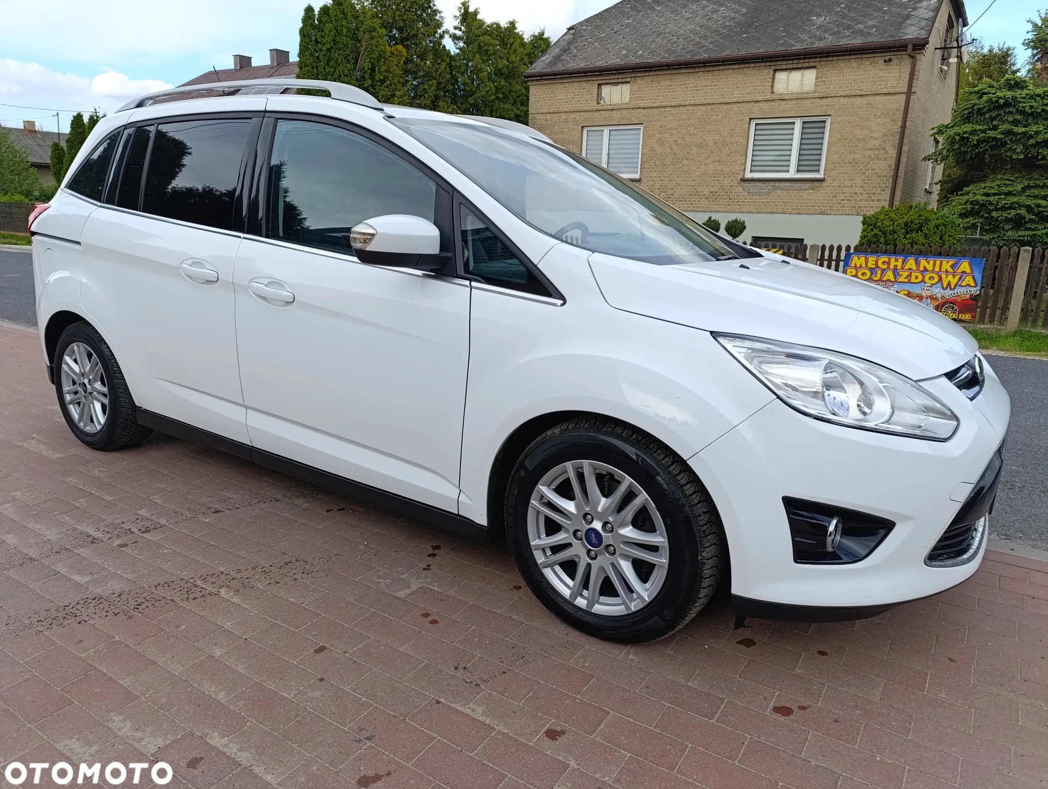 Ford Grand C-MAX 1.6 EcoBoost Start-Stop-System Titanium - 34