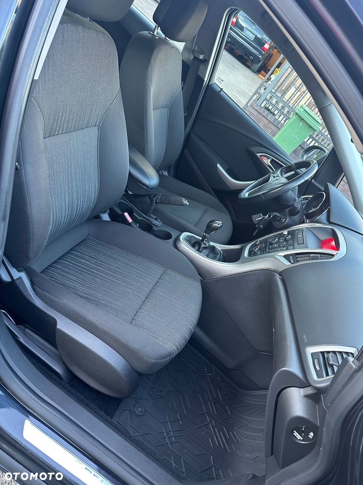 Opel Astra 1.6 Cosmo - 21