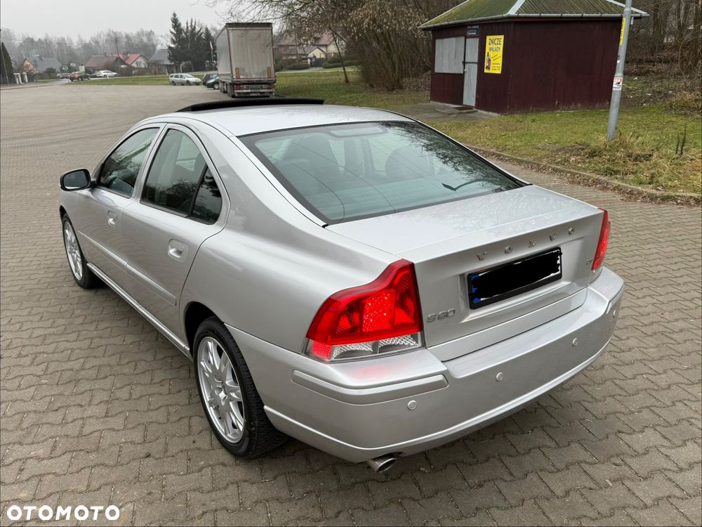 Volvo S60 D5 Summum - 6
