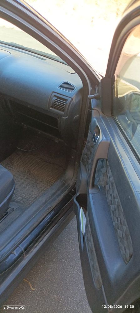 Opel Astra Caravan - 2