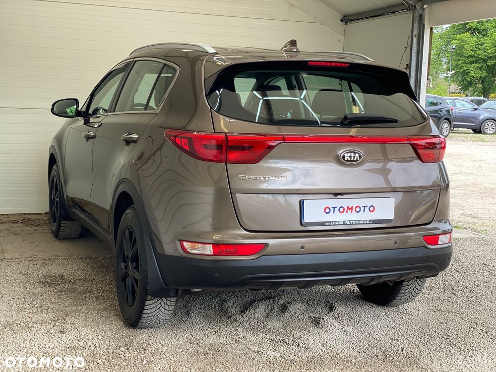 Kia Sportage 1.6 GDI 2WD DREAM-TEAM EDITION - 4