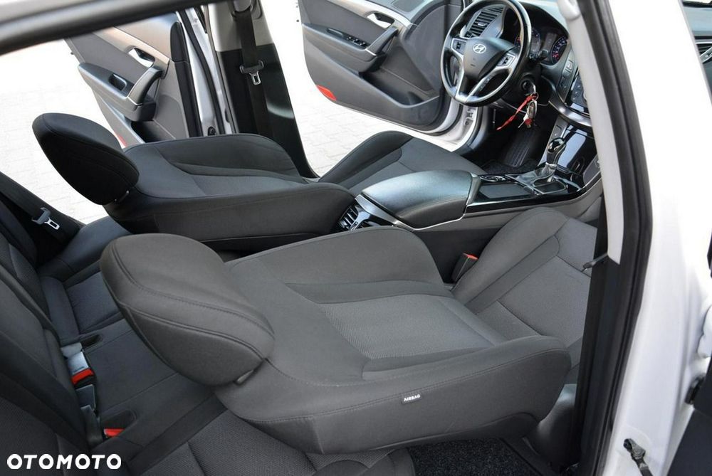 Hyundai i40 1.7 CRDi Comfort DCT - 17