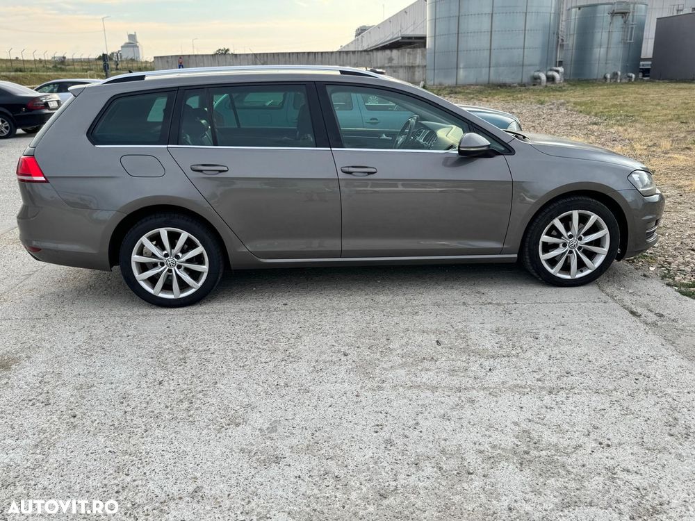 Volkswagen Golf 2.0 TDI (BlueMotion Technology) Highline - 6