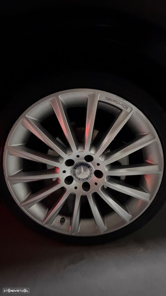 Mercedes-Benz C 300 h AMG Line - 13