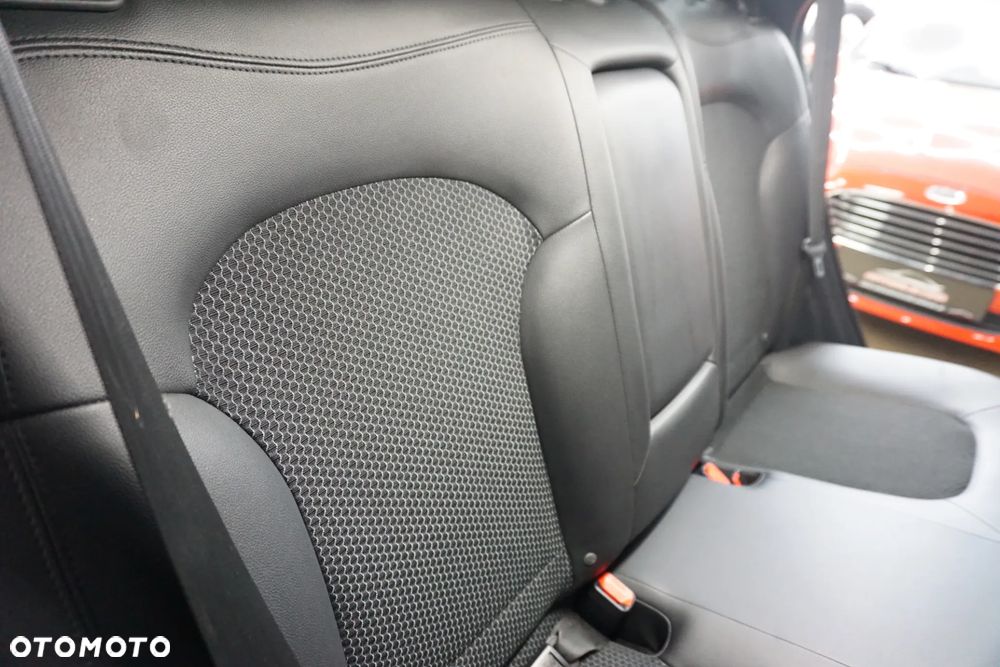 Hyundai ix35 2.0 CRDi 4WD Premium - 21