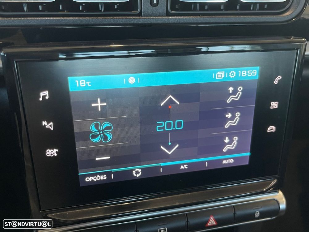 Citroën C3 1.2 PureTech Shine - 19