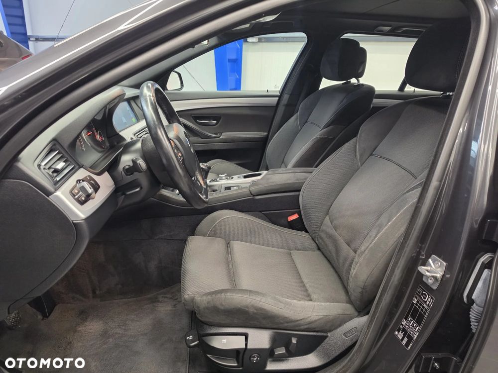 BMW Seria 5 - 23