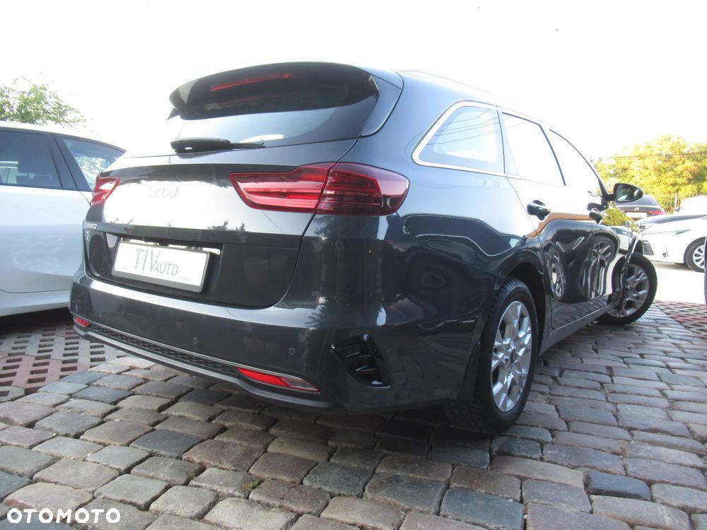 Kia Ceed 1.5 T-GDI M - 4