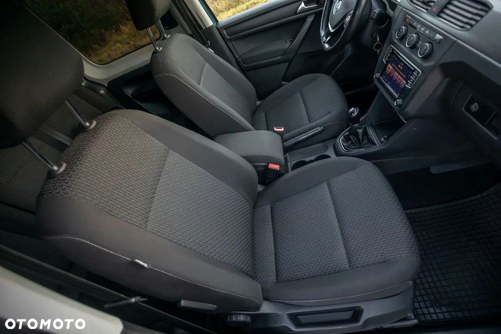 Volkswagen Caddy 2.0 TDI Comfortline - 22