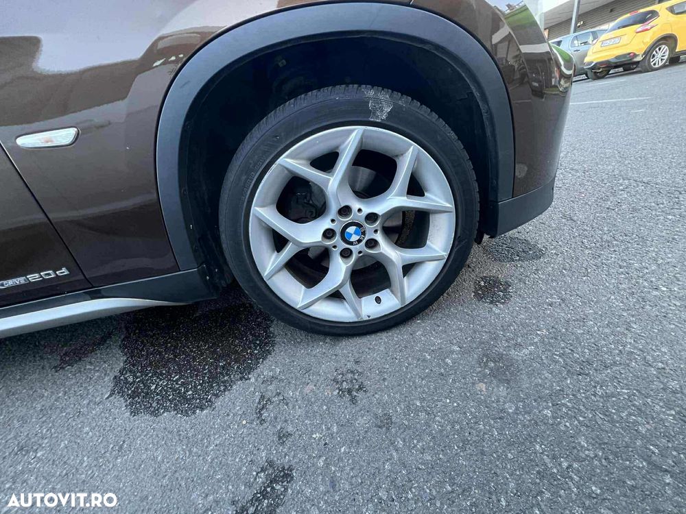 BMW X1 2010 — imagine 12