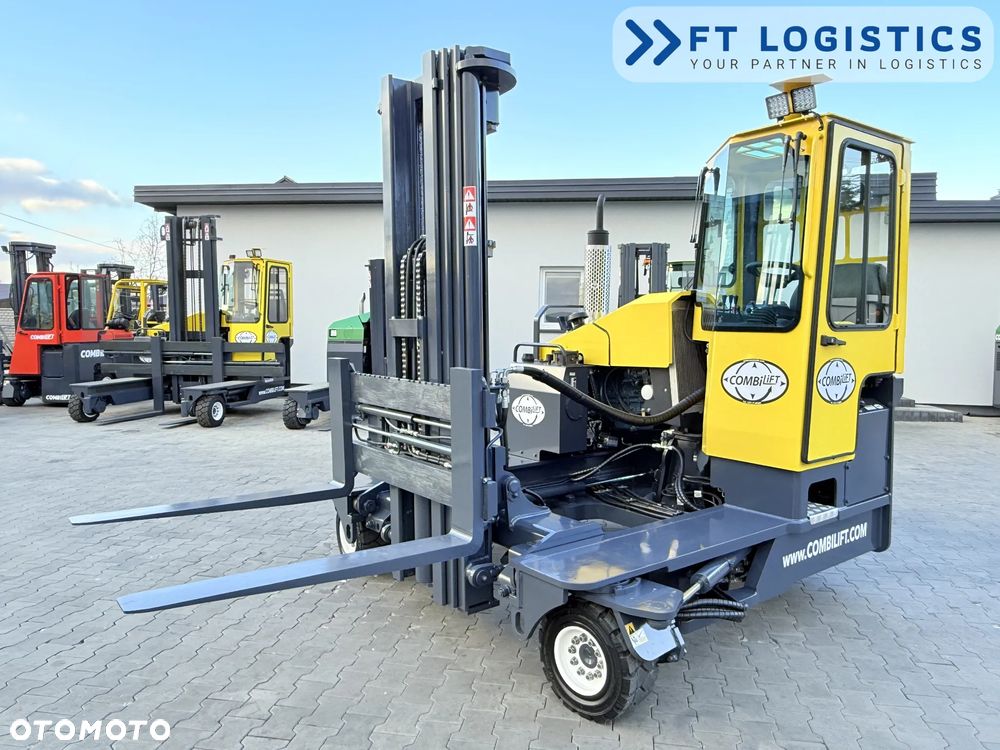 Combilift WÓZEK CZTEROKIERUNKOWY - WIELOKIERUNKOWY | COMBILIFT C4000 | DIESEL | TRIPLEX 5550MM | POZYCJONER WIDEL | WOLNY SKOK | NOWE OPONY | PO SERWISIE | STAN IDEALNY | Szeroka oferta wózków czterokierunkowych i bocznych, dopasowanych do różnorodnych potrzeb i zastosowań - 21