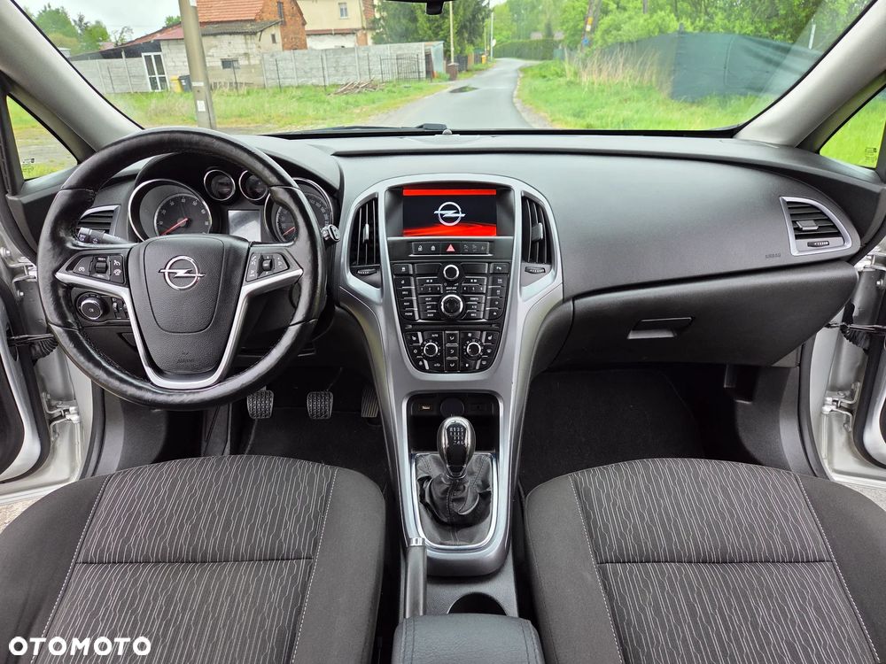 Opel Astra 1.4 Turbo Style - 14