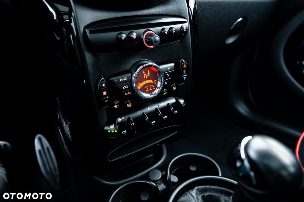 MINI John Cooper Works - 38