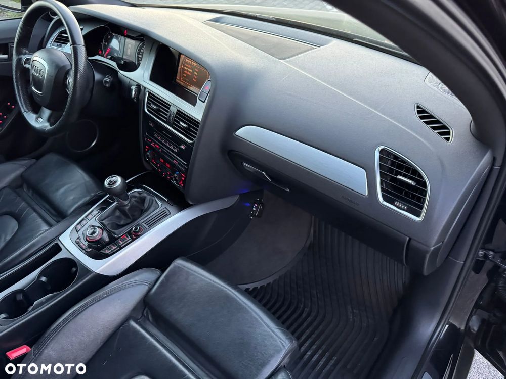 Audi A4 Avant 2.0 TDI - 13