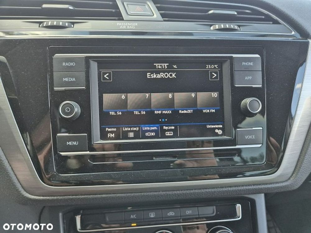 Volkswagen Touran - 31