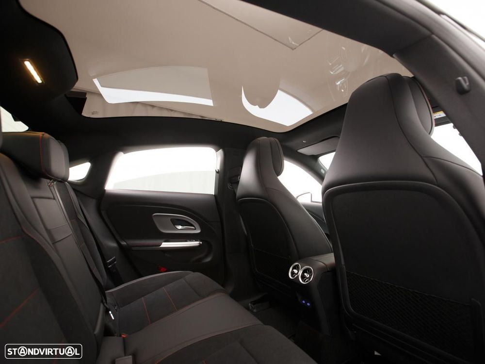 Mercedes-Benz CLA 250+ - 9