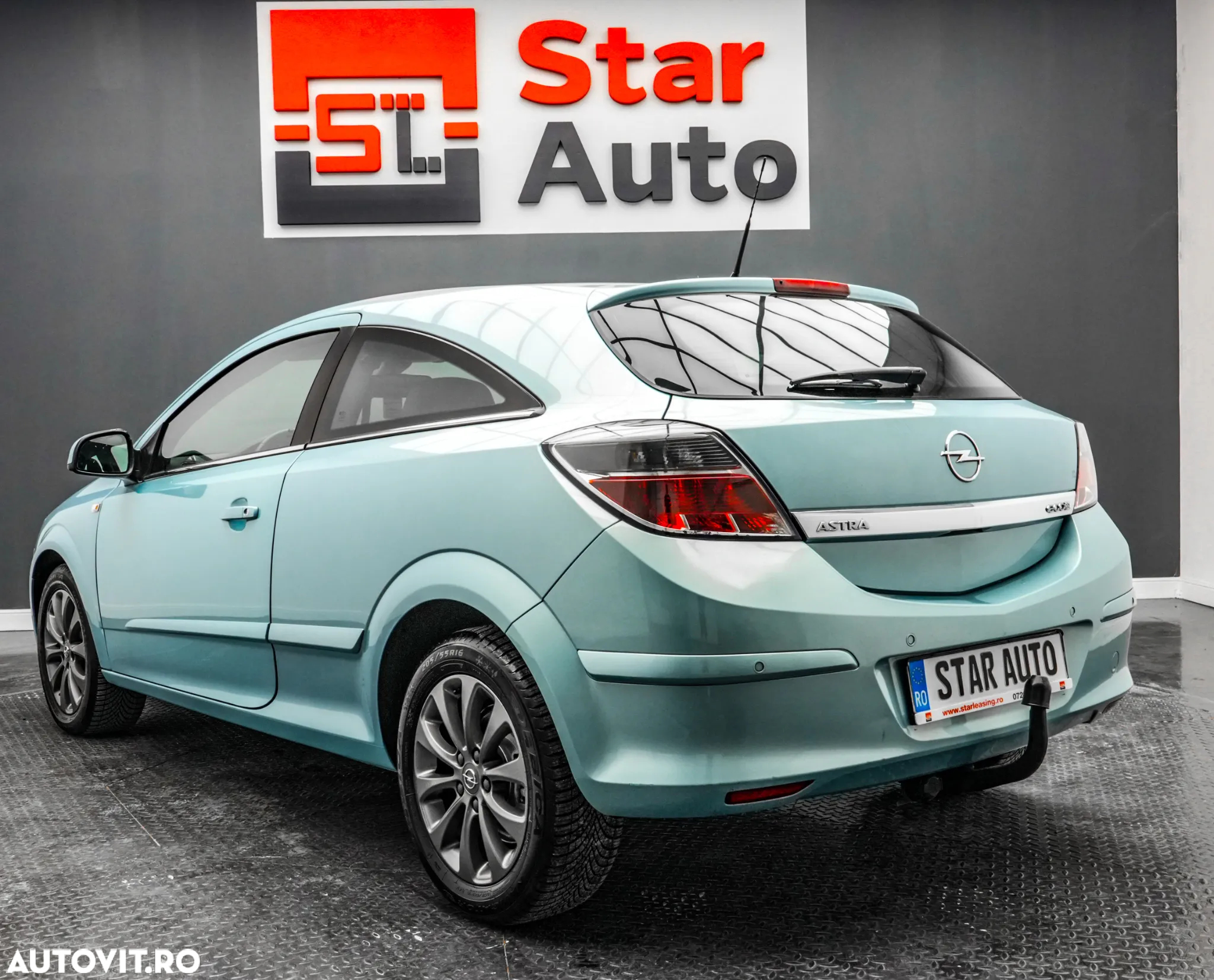 Opel Astra GTC 1.7 CDTI Sport - 4