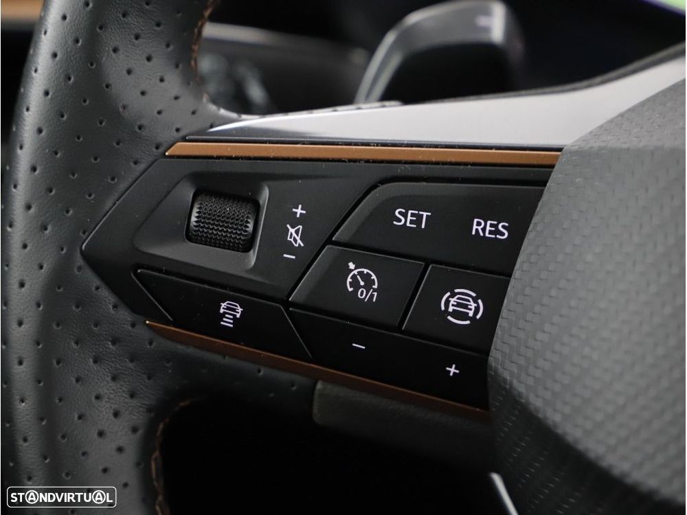 Cupra Formentor 1.4 e-Hybrid DSG - 31