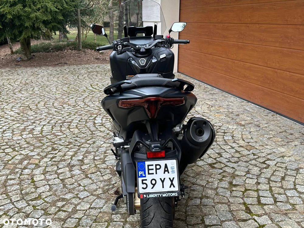 Yamaha Tmax - 3