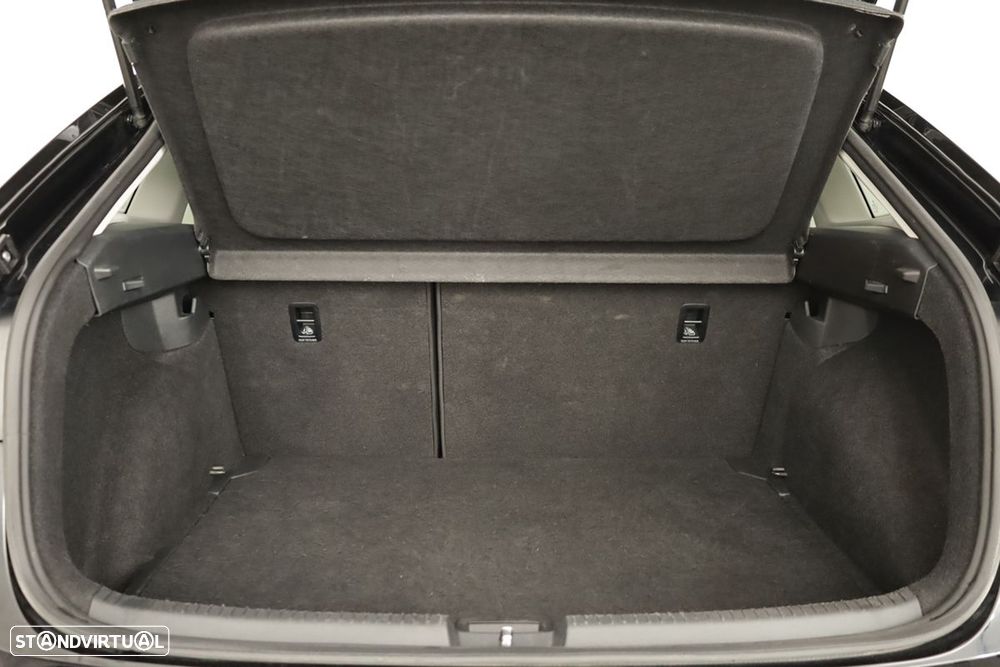 VW Taigo 1.0 TSI Urban DSG - 22