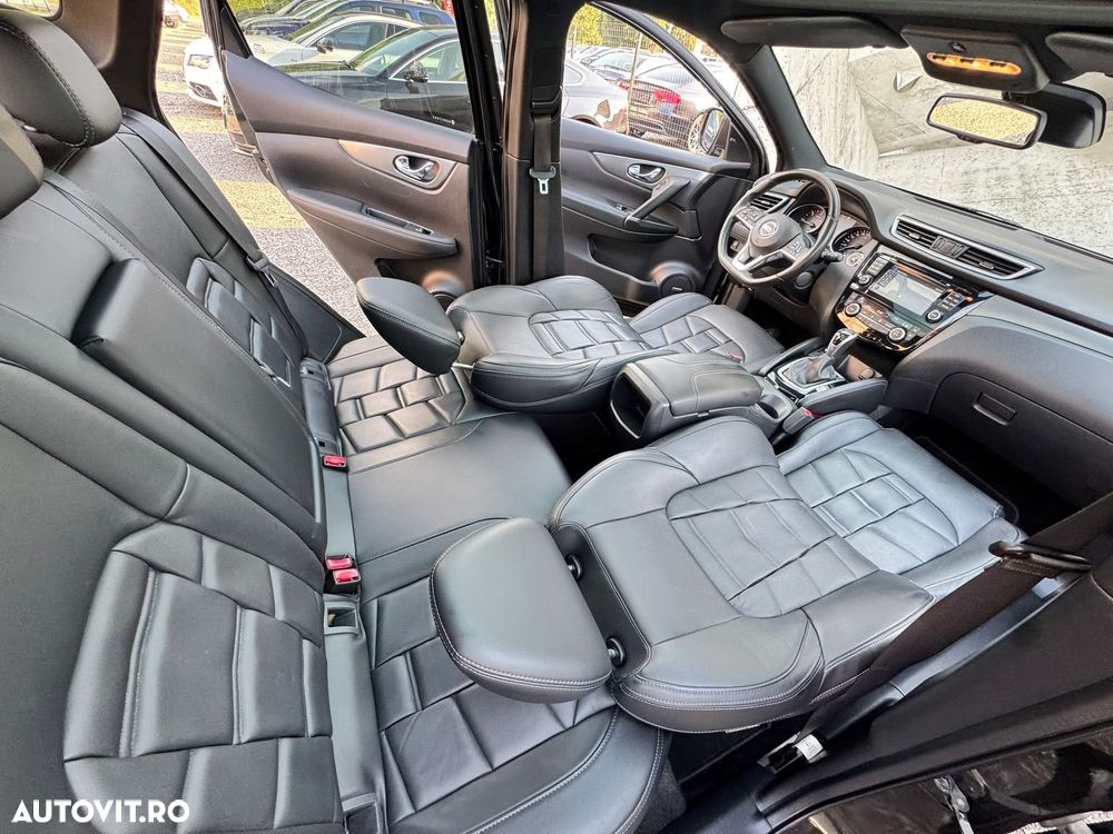 Nissan Qashqai 1.6 DCI Xtronic TEKNA+ - 26