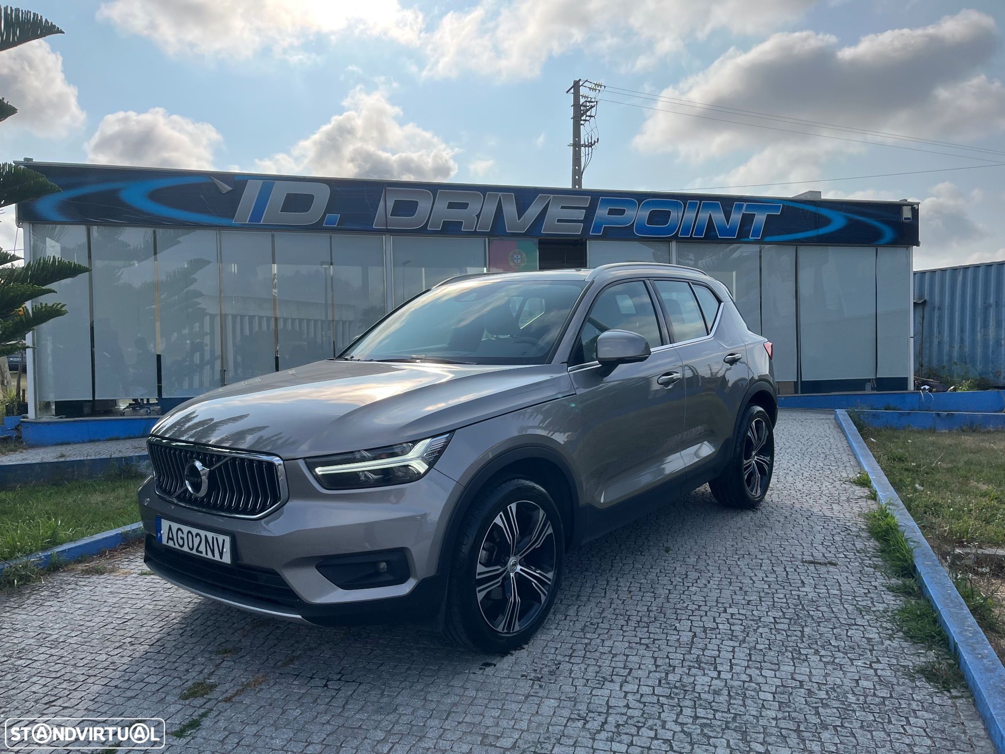 Volvo XC 40 1.5 T2 Inscription - 1