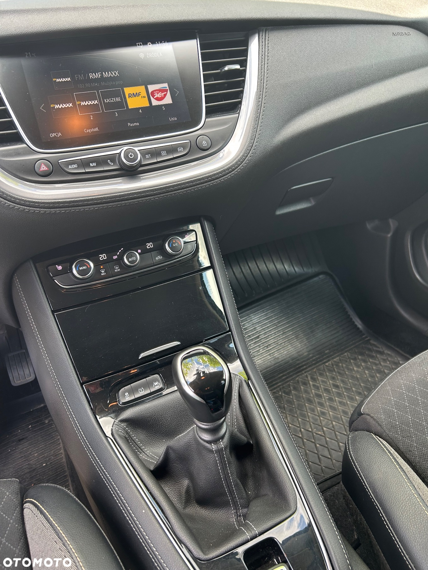 Opel Grandland X 1.2 T Elite S&S - 25
