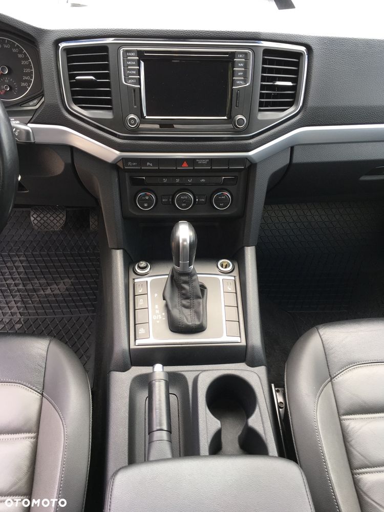 Volkswagen Amarok 3.0 TDI Autm Highline - 14