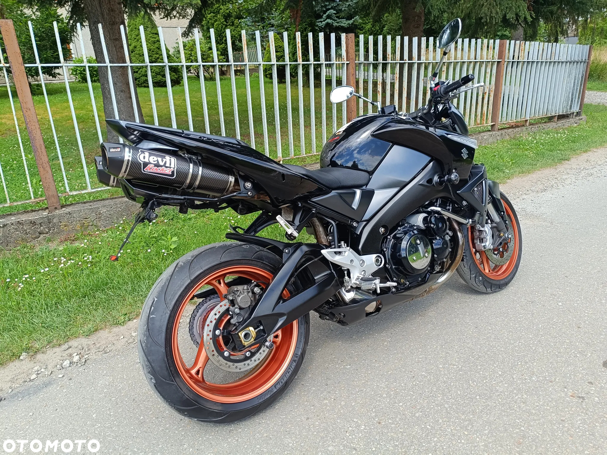 Suzuki GSX - 3