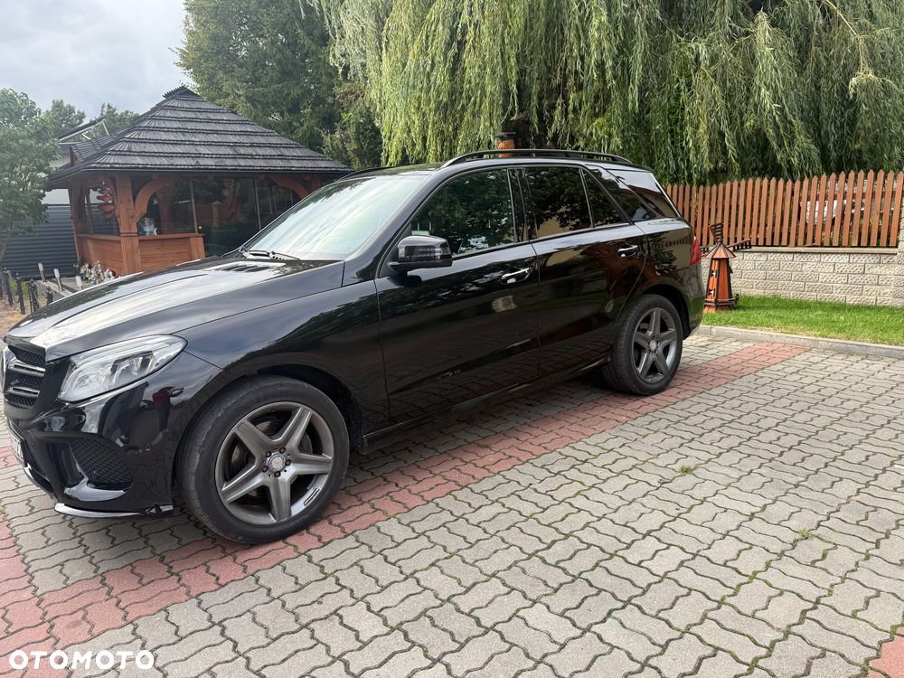 Mercedes-Benz GLE 350 d 4-Matic - 5