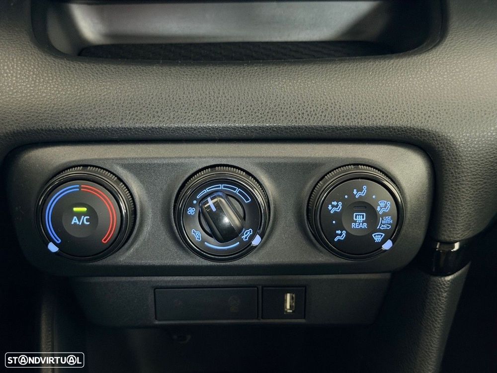 Toyota Yaris 1.0 VVT-i Comfort Plus - 29