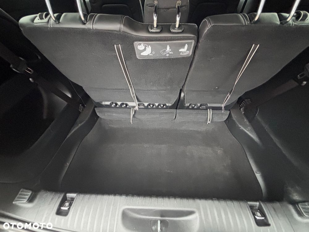 Chrysler Pacifica - 18