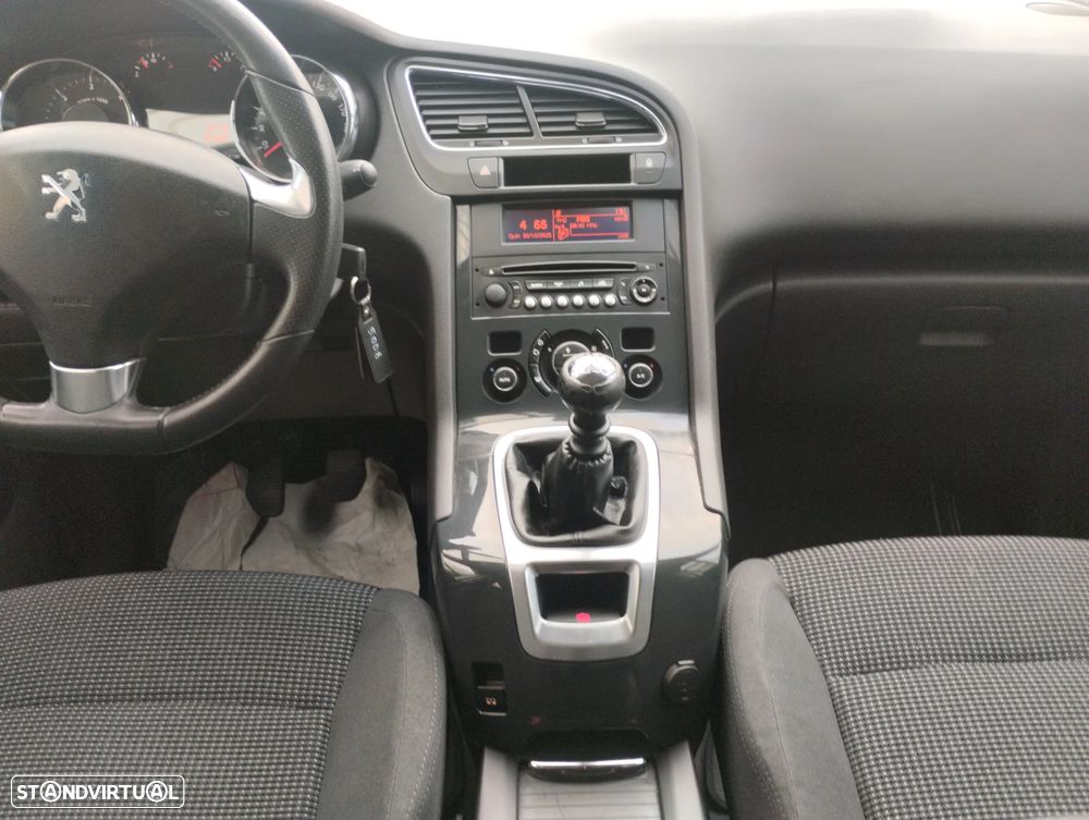 Peugeot 5008 1.6 BlueHDi Style - 10