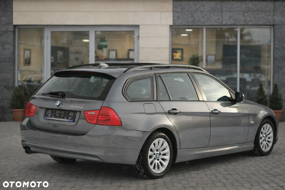 BMW Seria 3 320d DPF - 4