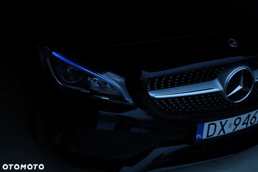 Mercedes-Benz CLA 200 7G-DCT AMG Line - 34