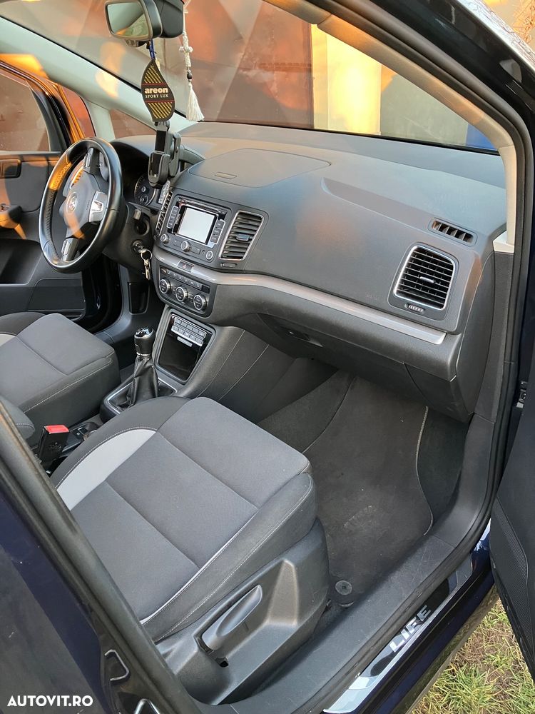 Volkswagen Sharan 2.0 TDI BlueMotion Technology Life - 10