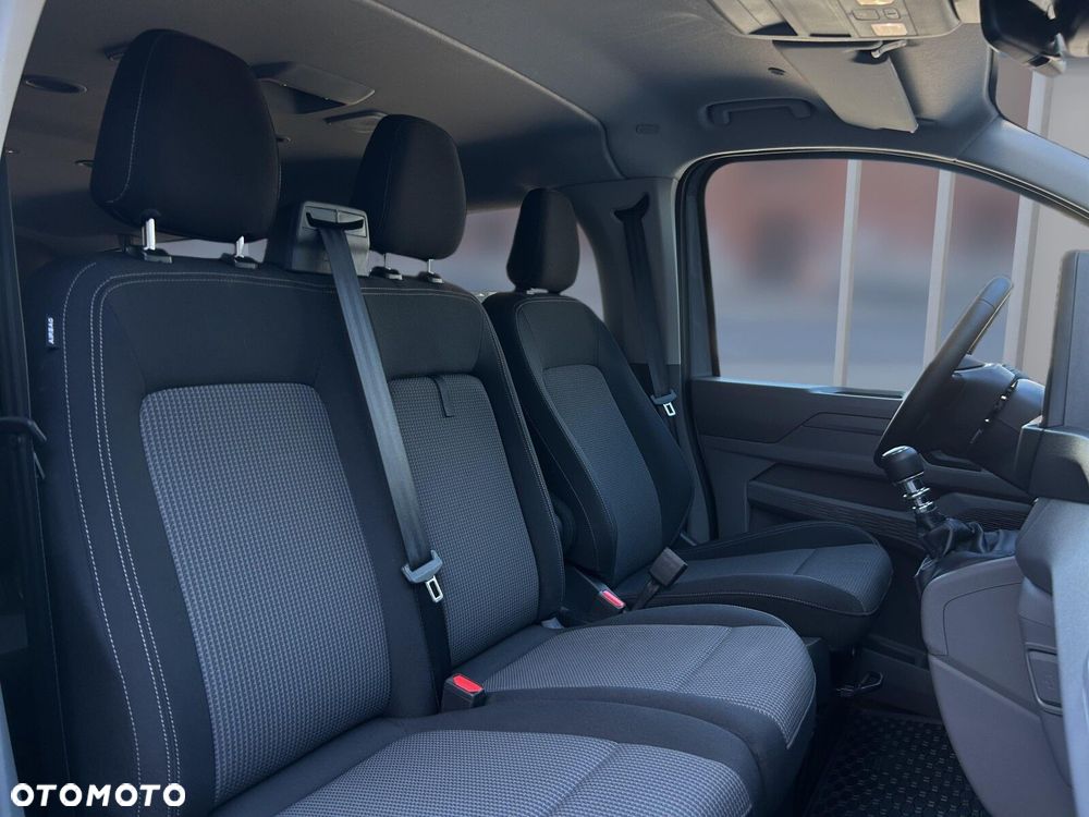 Volkswagen Caravelle 2.0 TDI L2 - 16