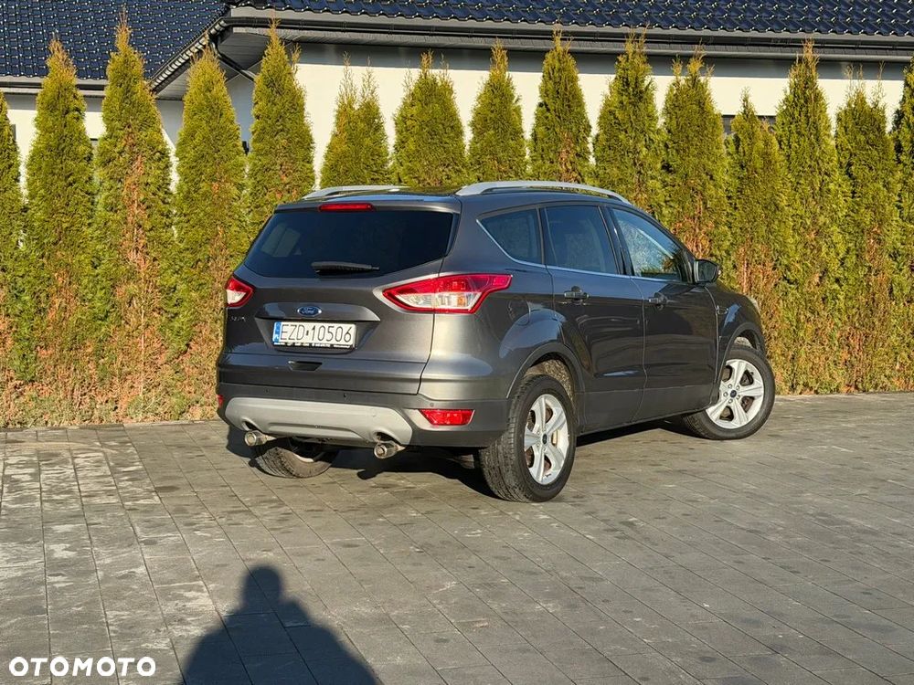 Ford Kuga 2.0 TDCi 2x4 Trend - 10