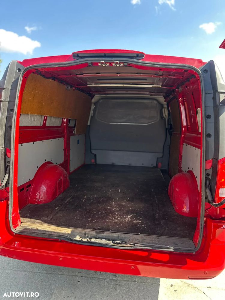 Mercedes-Benz Vito Extralang Aut. Mixto - 32