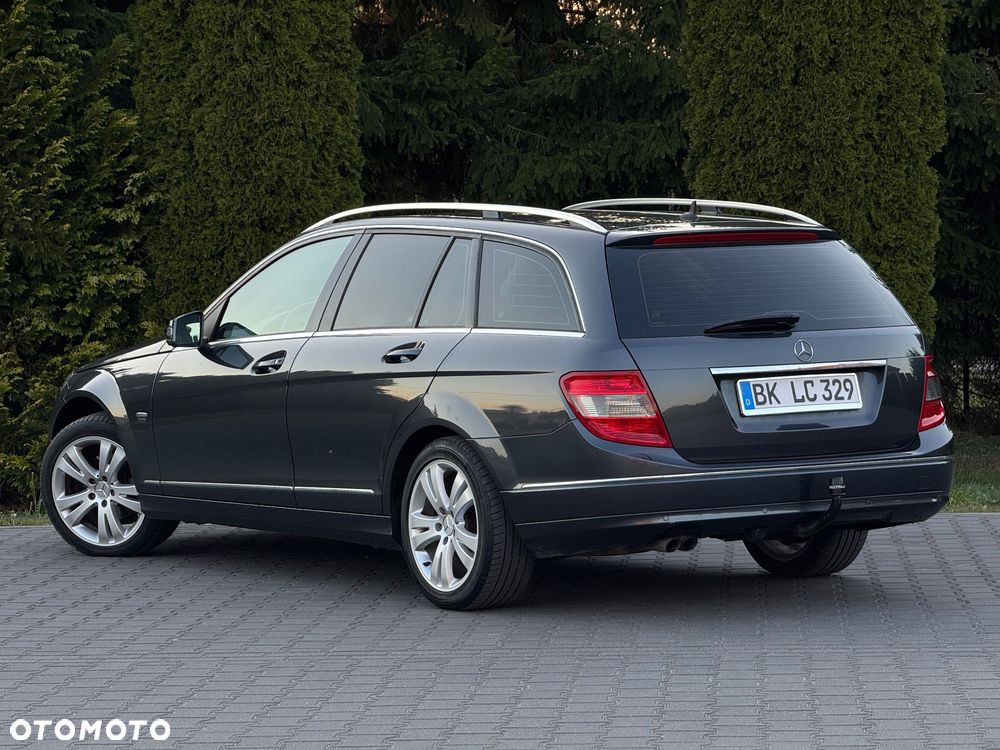 Mercedes-Benz Klasa C 180 BlueEFFICIENCY Avantgarde - 21