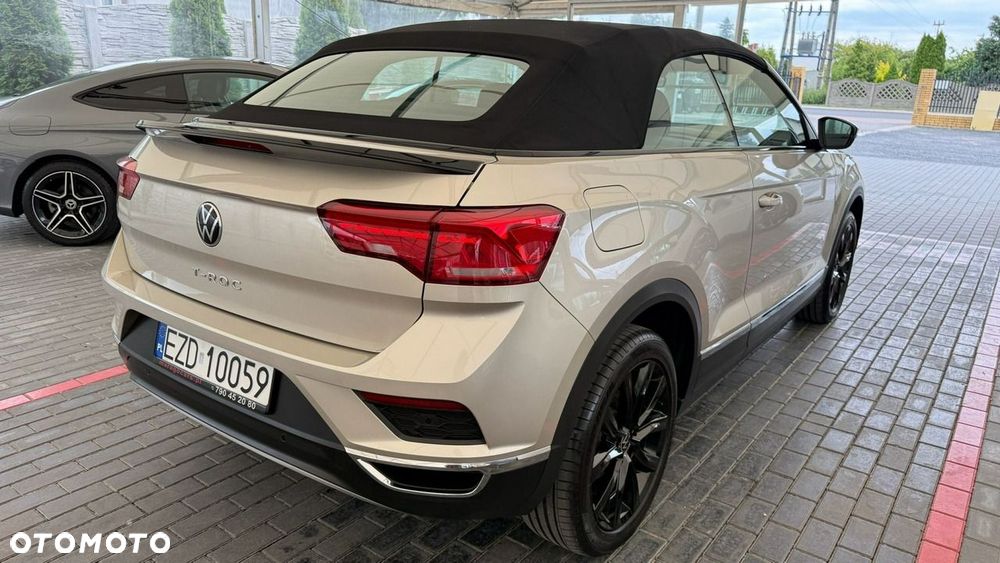 Volkswagen T-Roc - 15