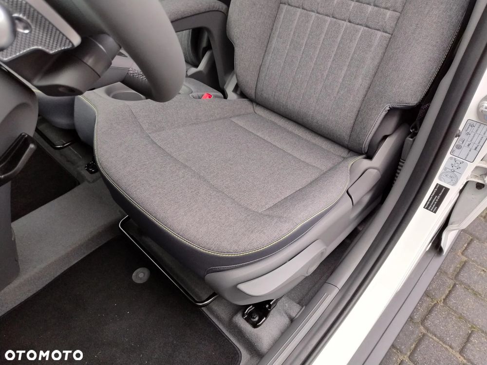 Hyundai Inster 49kWh Cross - 11