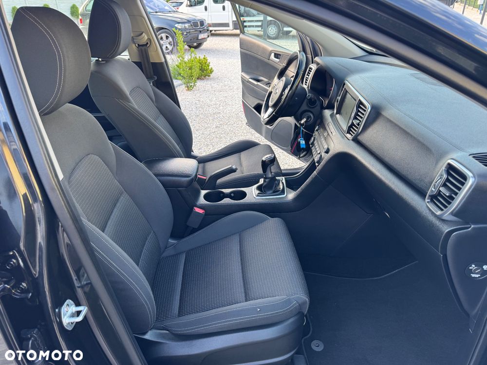 Kia Sportage 1.6 GDI 2WD Black Edition - 28