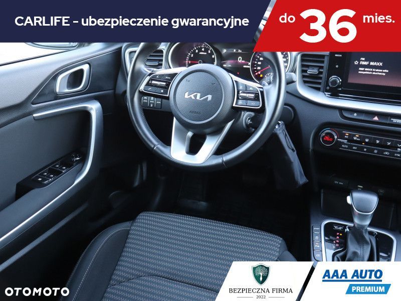Kia Ceed - 8