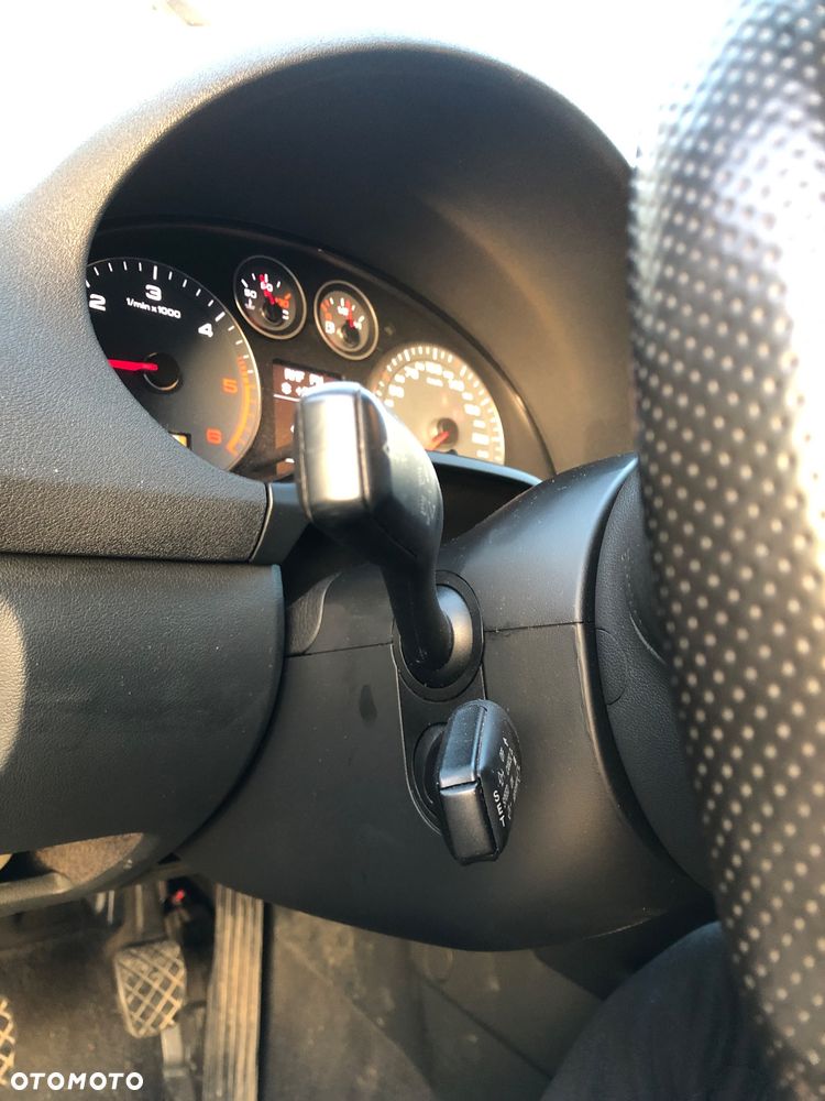 Audi A3 3-drzwiowe 2.0 TDI DPF S line Sportpaket (plus) - 17