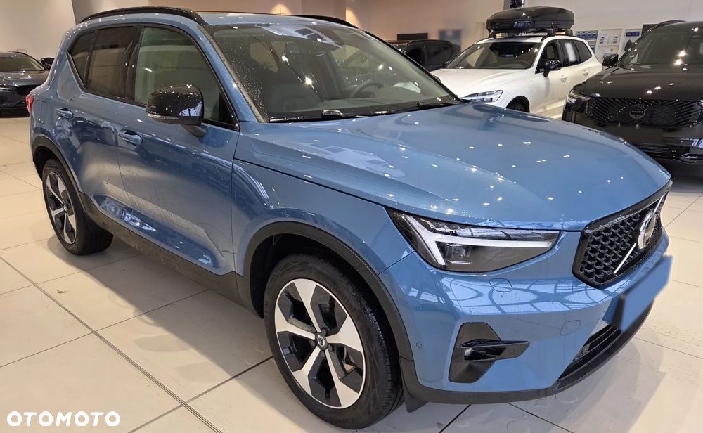 Volvo XC 40 B4 AWD Ultimate Dark - 1
