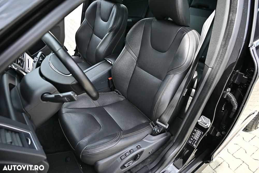 Volvo XC 60 D4 Geartronic Summum - 17