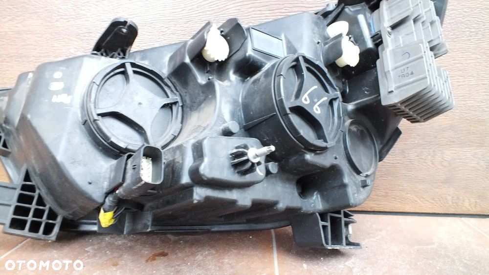 Lampa przednia prawa Opel Mokka XLED 42566561 - 8