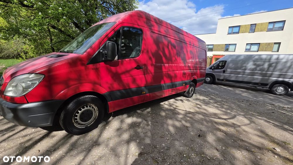 Mercedes-Benz Sprinter - 26